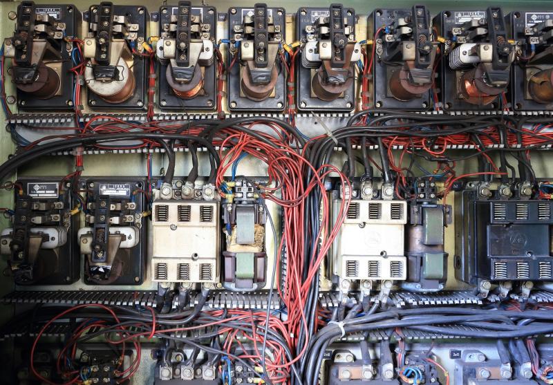 Montagem de Painel Elétrico: Tudo o que você precisa saber para um projeto seguro e eficiente